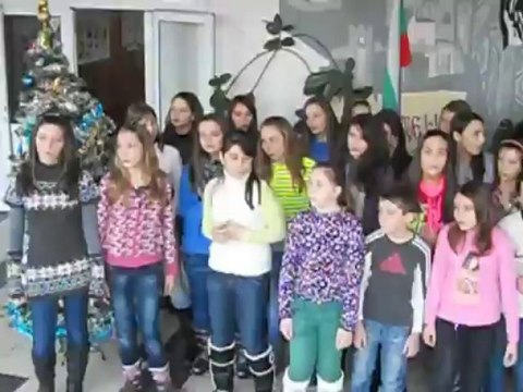 Za Koleda s edna nova pesen uchenici Pleven
