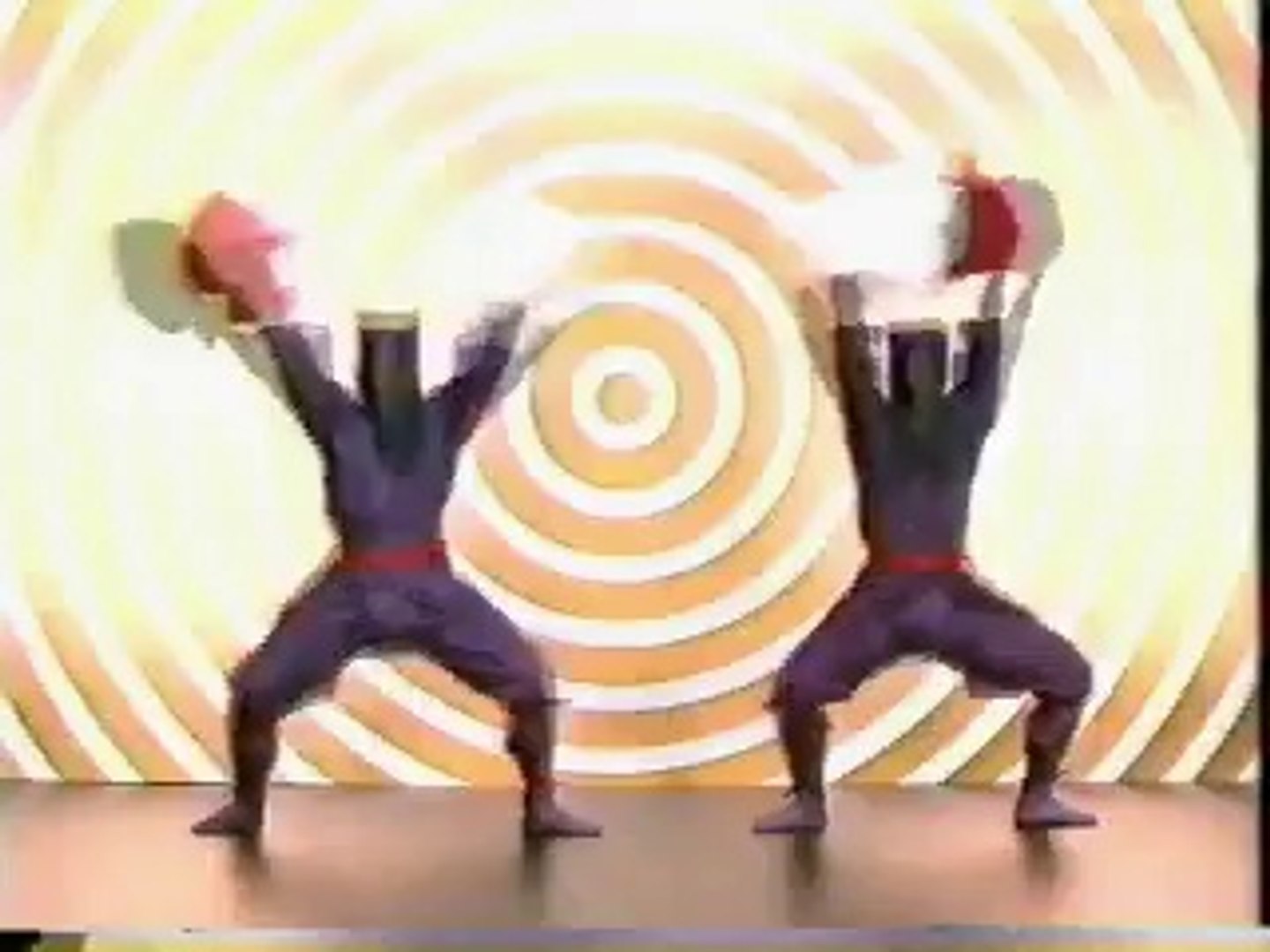 アーノルド シュワルツェネッガー 周年 動画 Dailymotion