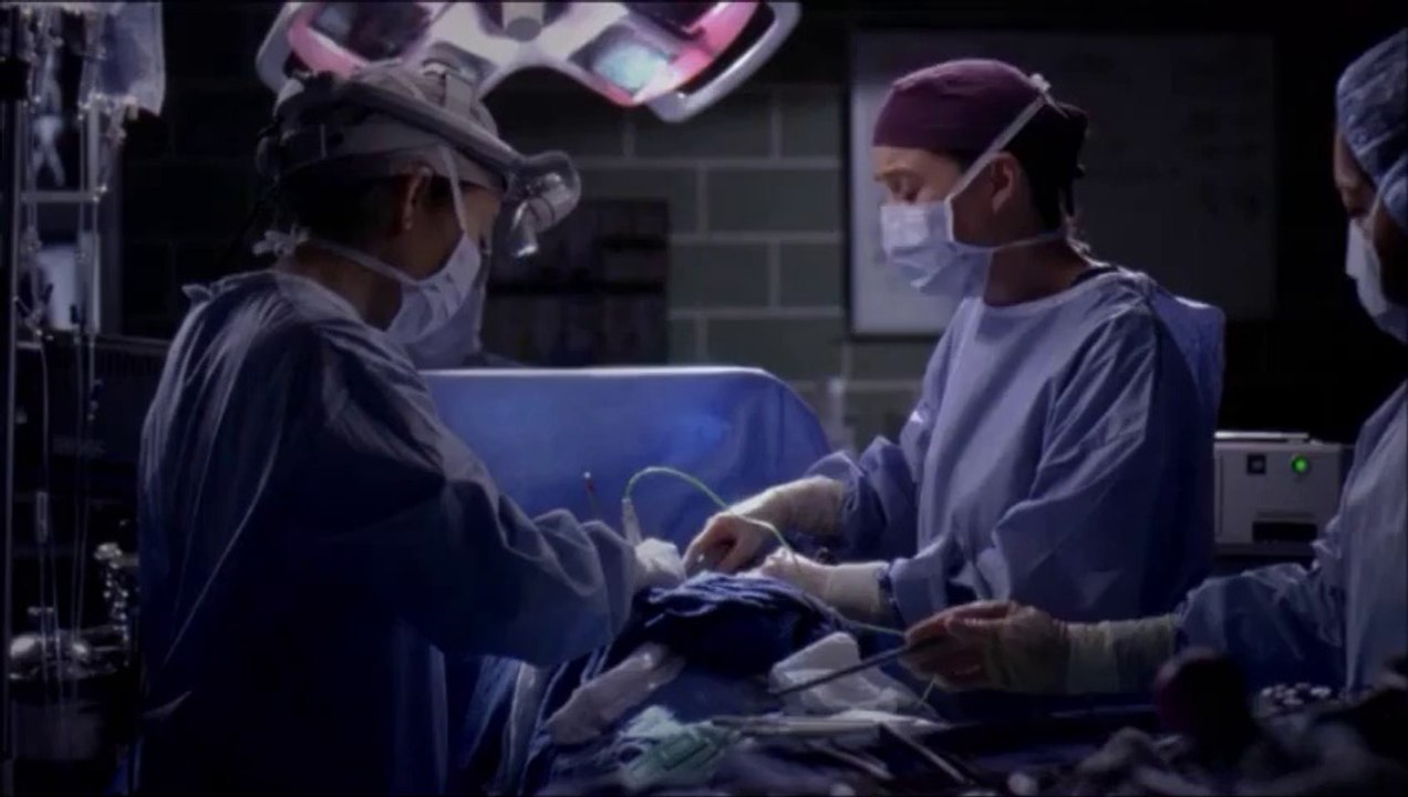 Grey's Anatomy 10x13 Cristina & Meredith