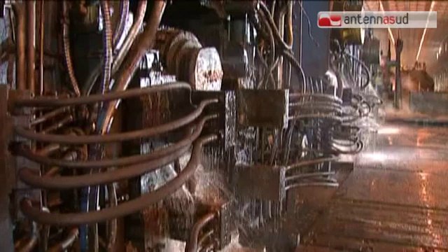 TG 27.02.14 Brindisi: operaio travolto da inerti; Ilva Taranto: lavoratore si frattura le gambe