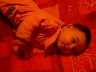 Roulé-boulé toute seule! 08-12