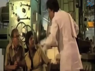 Rajnikanth Comedy - 32 - Tamil Movie Superhit Comedy Scenes