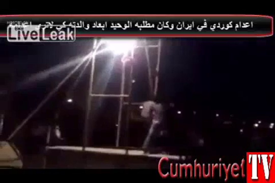 İdam mahkumu cellatlara saldırdı