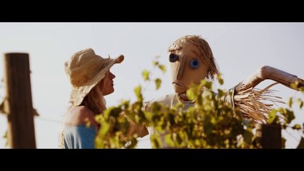 Nil Karaibrahimgil - Kanatlarım Var Ruhumda