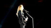 Madonna : MDNA Tour - Stade de France, Paris : I Don't Give A