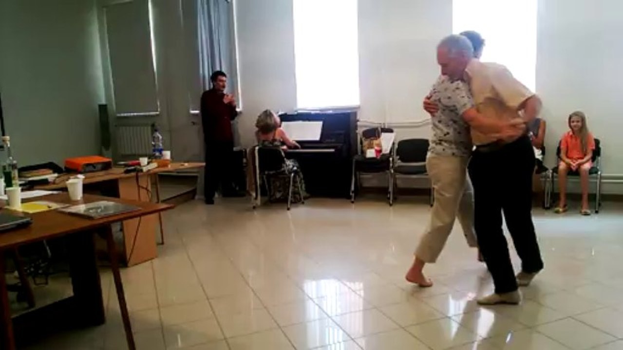 tango GLUB