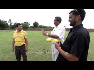 Aura of horse out-strips that of man!