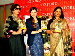 Celebrities Shine at Oxford Bookstore Events & Book Launches ✨