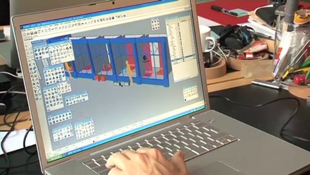 Vitrines du Palais Royal : exposition Les ateliers d'art de la réunion des musées nationaux