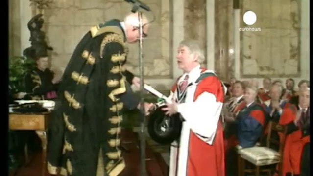 Muere el poeta y Nobel Seamus Heaney, el alma lírica...