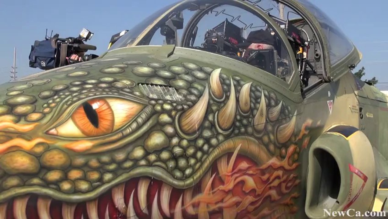 NewCa.com: 2013 Canadian International Air Show. Red Star and The Dragon Arrival