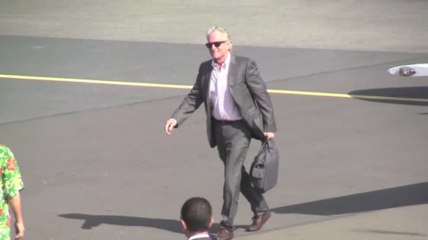 Michael Douglas is All Style After Separation