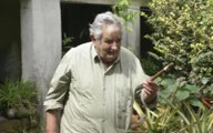 Mujica dice la marihuana no es mejor que el tabaco
