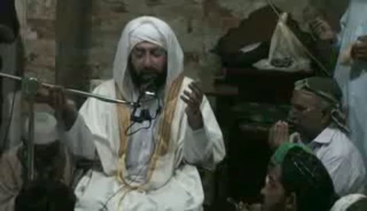 Duwa e Laila Tul Qadar by Mufakkir e islam hazrat pir syed abdul majid mahboob kazmi 27th ramzan 2013,