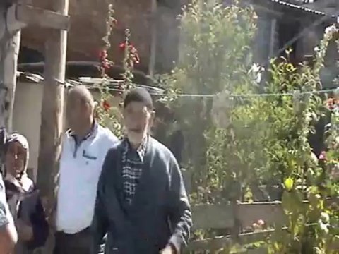 2013 YILI YUKARI YENİKÖY DE BAYRAMLAŞMA GEZİSİ VİDYOSU