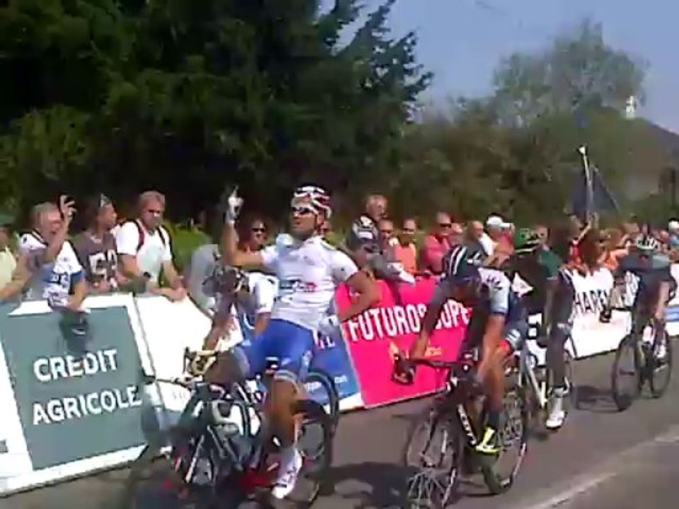 Tour Poitou-Charentes 2013 - Etape 3 - Charroux-Civray - 109km