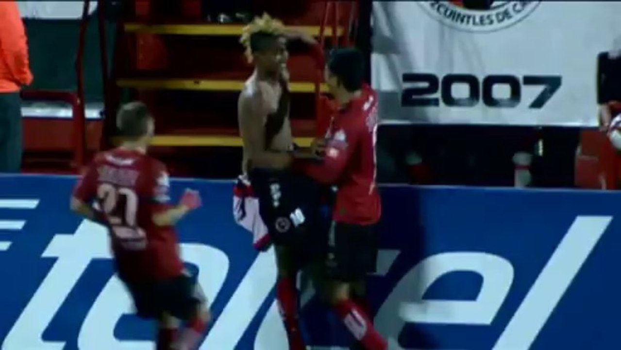 CONCACAF CL: Ecuadorianer geht unter die Breakdancer