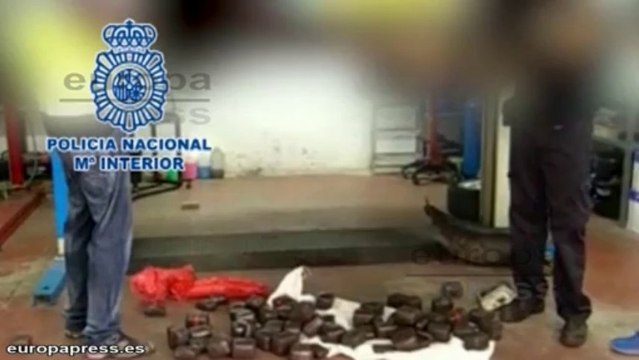Ocultan 60 kilos de hachís dentro de un vehículo
