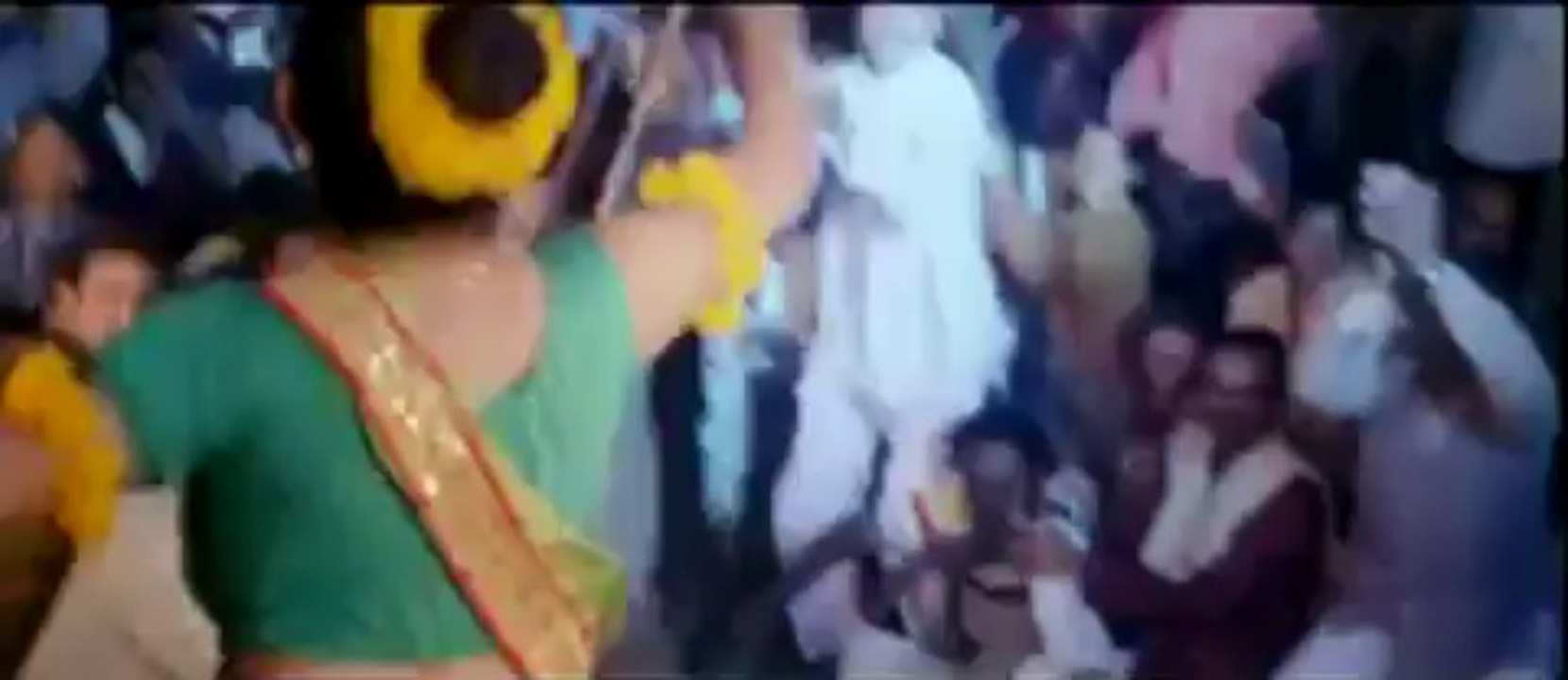 Rasgulla Jaisan Hamri Jawaniya [Full Song] Senura Ke Laaj