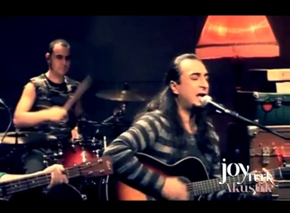 Ogün Sanlısoy - Yalnız Gittin (JoyTurk Akustik)