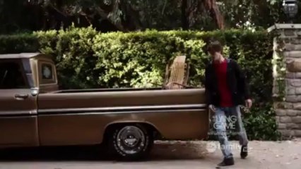 Pretty Little Liars 2x14 Spencer and Toby, His Gift & Fight