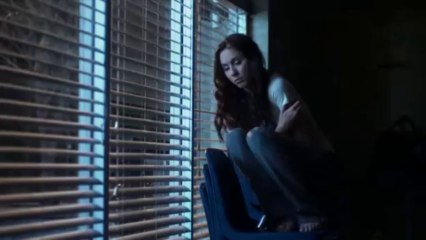 Pretty Little Liars 2x19 Spencer Confronts Her Mom and Emily Gets a Call