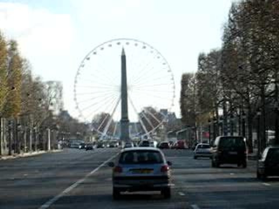 La grande roue des Champs Élysés