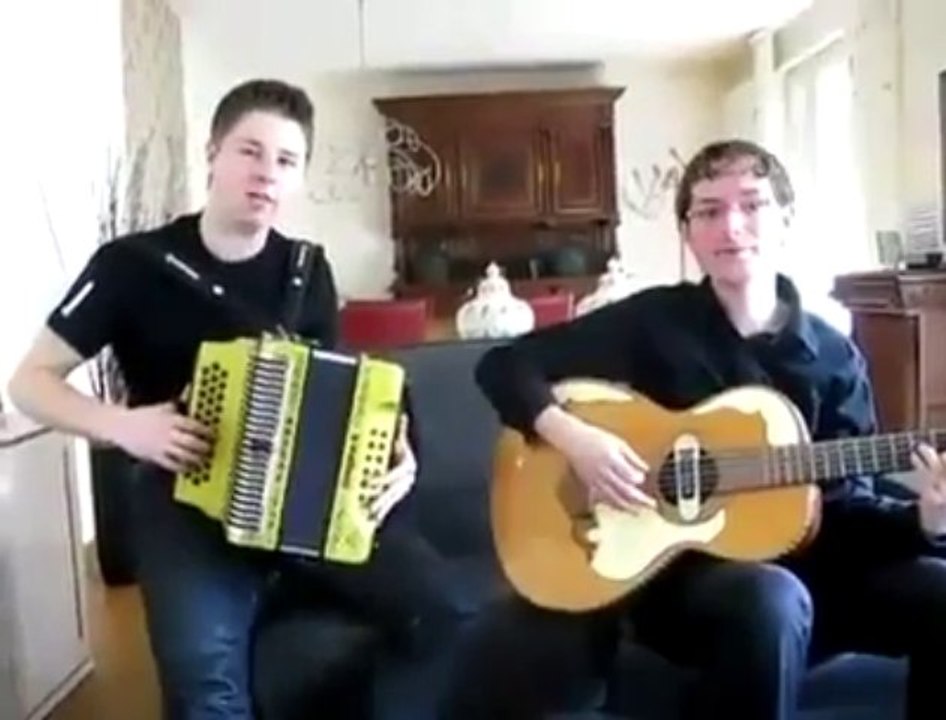 LOS JILGUERILLOS GRINGOS!