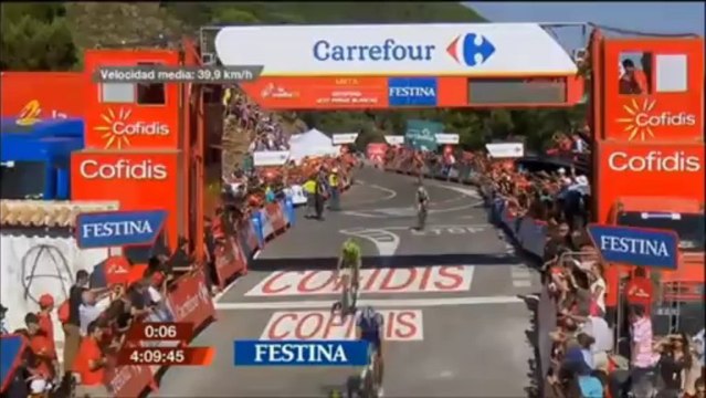 Nicolas Roche win red Jersey in Vuelta a Espana 2013
