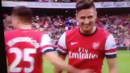 Arsenal vs tottemham (1-0) les supporters d`arsenal