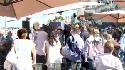 Syrie: Hortefeux veut que Hollande reçoive les chefs de partis