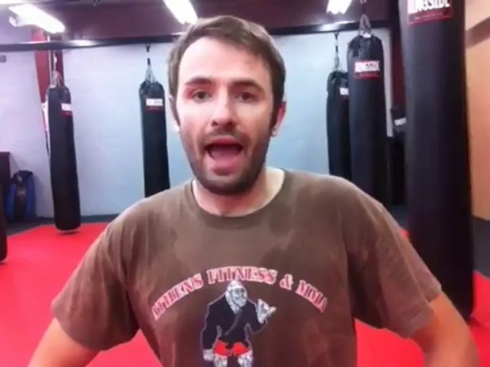 Loop&Learn Crescent kick for MMA in Athens/Winder Ga. Learn Crescent kick for MMA in Athens Ga.