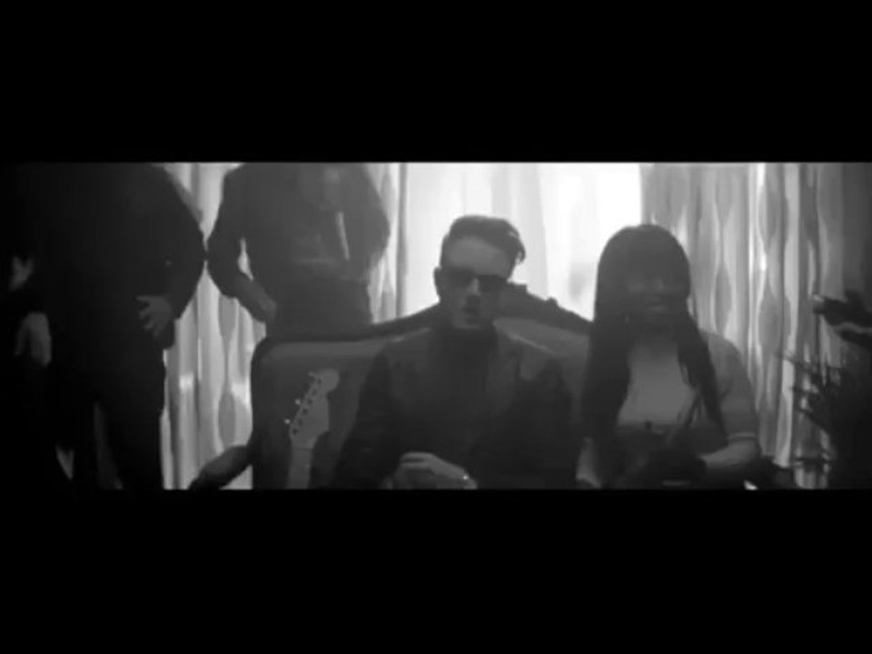 Two Door Cinema Club - Changing of the seasons ( The Dam remix )