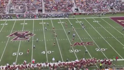 La feinte du siècle en foot US, même la caméra suit!!