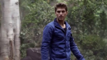 Pretty Little Liars 4x01 _A is for A-L-I-V-E_ Spencer and Toby explore the burned down building