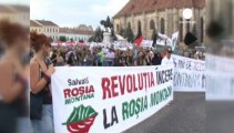 Romanians protest against mining project