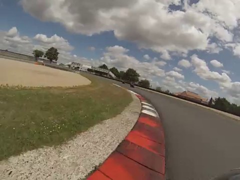 Journée Open du 19 08 13 Nico Vigeant 3 ème session sur casque Florent 750 Gsxr