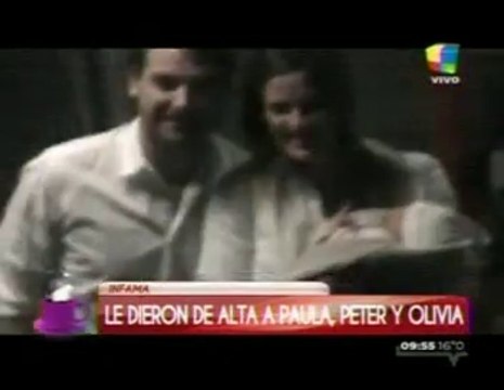 Pedro, Paula y Oli a la salida de la clínica en Desayuno Americano - 02 de Septiembre