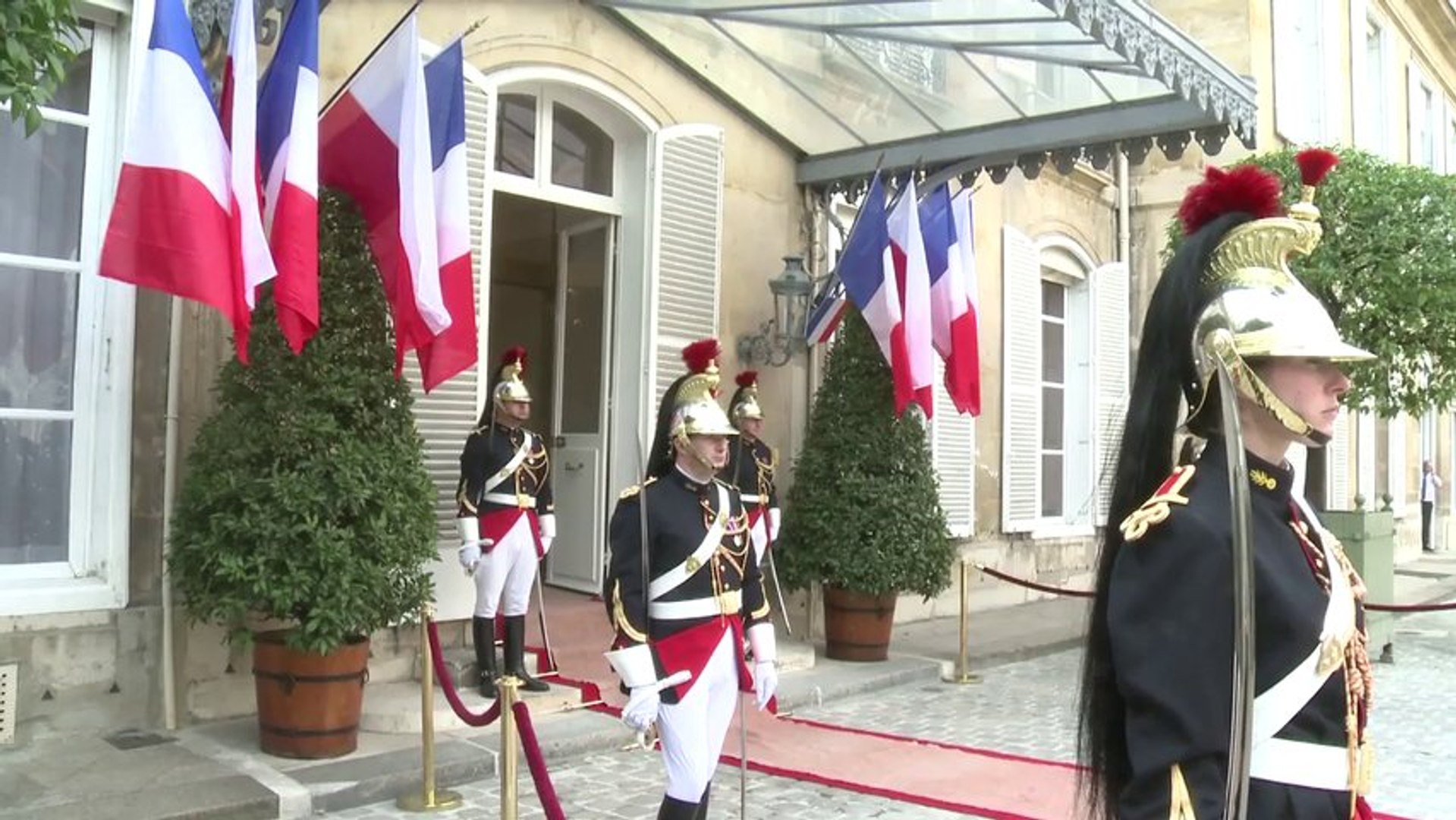 Presidence Visite Du Palais Du Petit Luxembourg Video Dailymotion