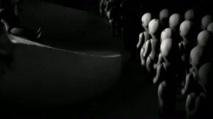 Devrimin Parçası olan, Sistemin Parçası haline Dönmez!