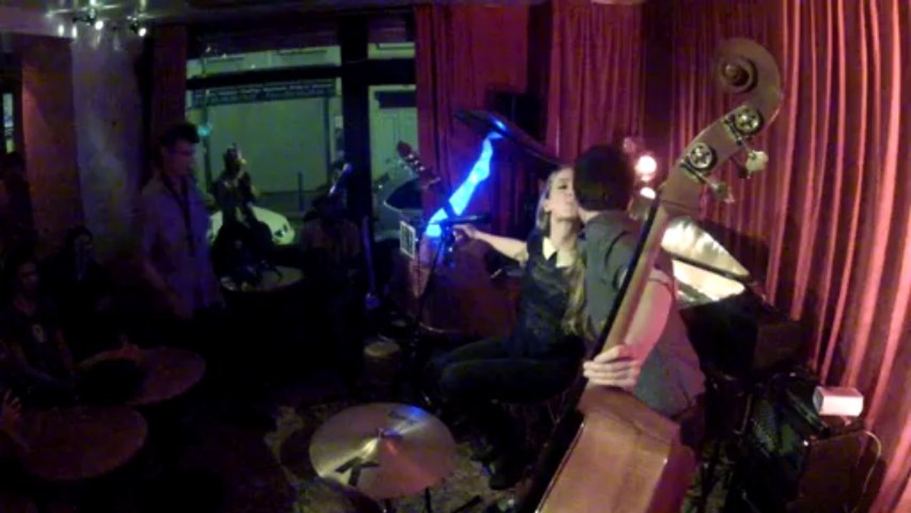 Tanqueray - @ Monday Night Jam (2013-07-01)