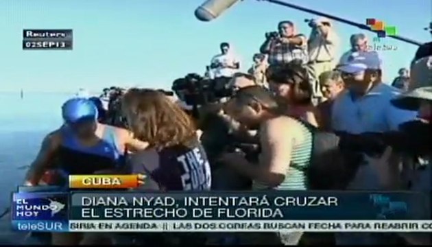 Nadadora de 64 años intentará cruzar el estrecho de Florida