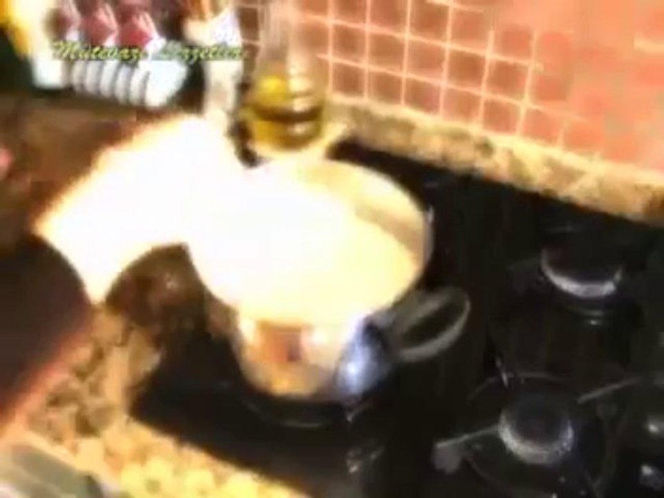 Ekmekli Tavuk Göğsü Tarifi - Nefis Yemek Tarifi