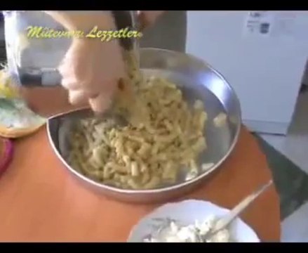 Fırında Peynirli Makarna Tarifi - Nefis Yemek Tarifi