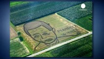 Field-artist reveals his latest creation in Italy