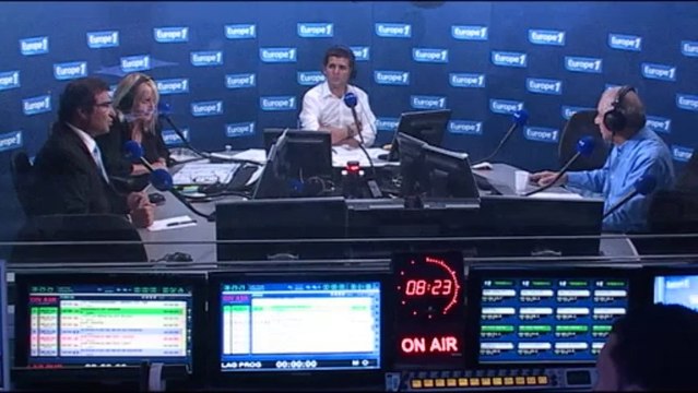 Jacob : Hollande totalement dépendant du Congrès américain