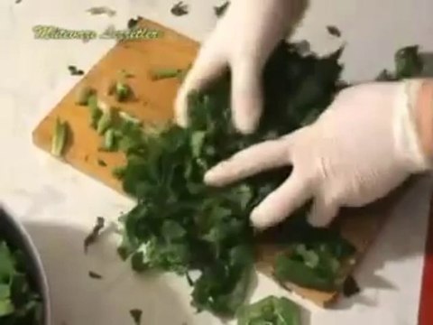 Ispanaklı Yumurta Tarifi - Nefis Yemek Tarifi