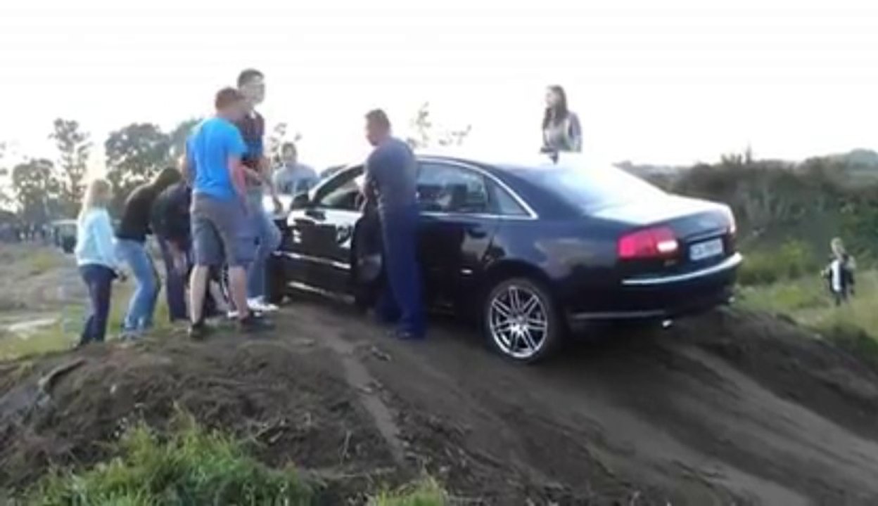 Cross with Audi A8 car... FAIL! DUMMY...