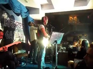 Tolga Tabu - Bak ben ağlıyorum