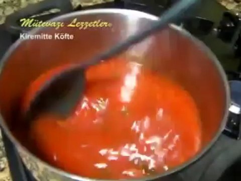 Kiremitte Köfte Tarifi - Nefis Yemek Tarifi